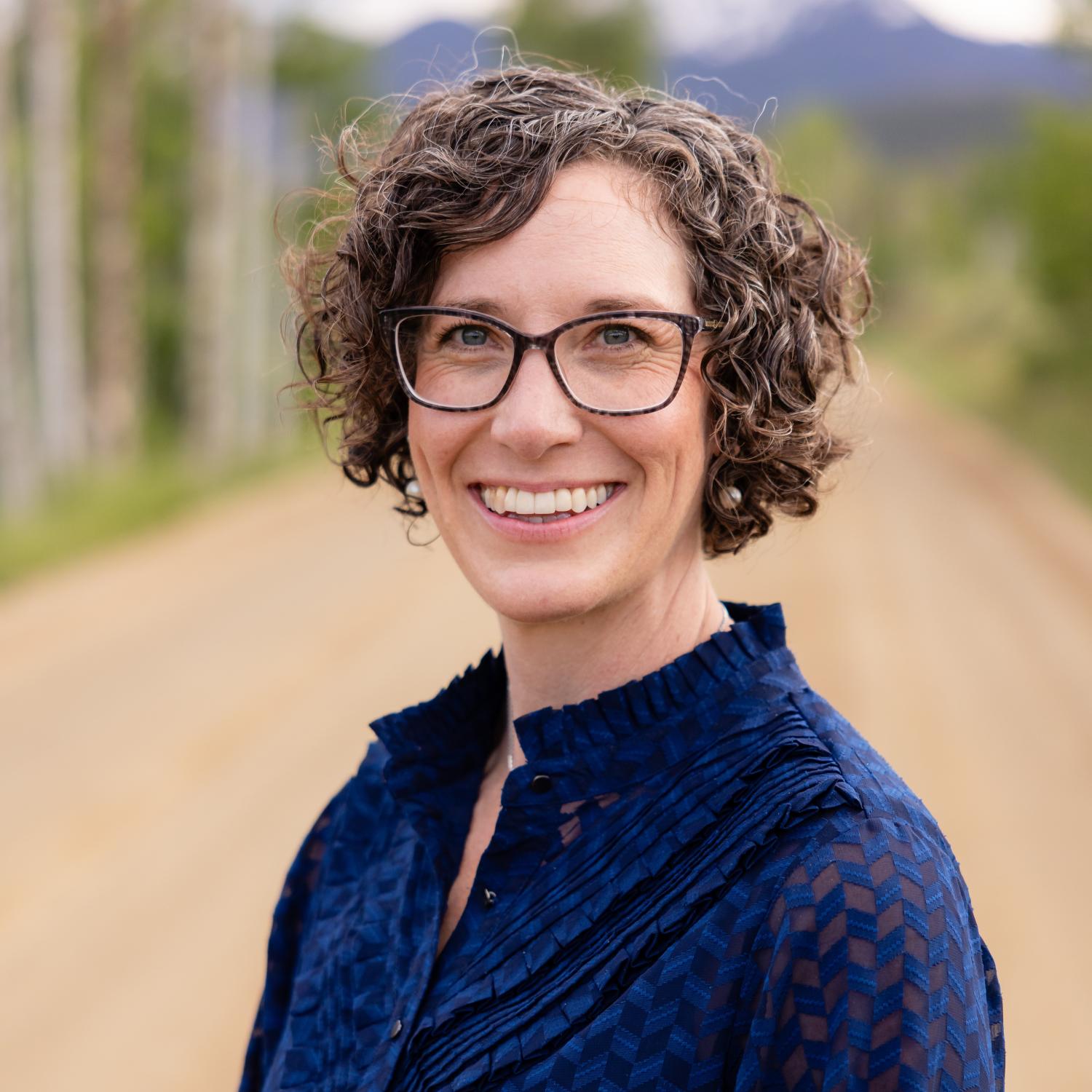 Portrait of Jessica DeLoy.