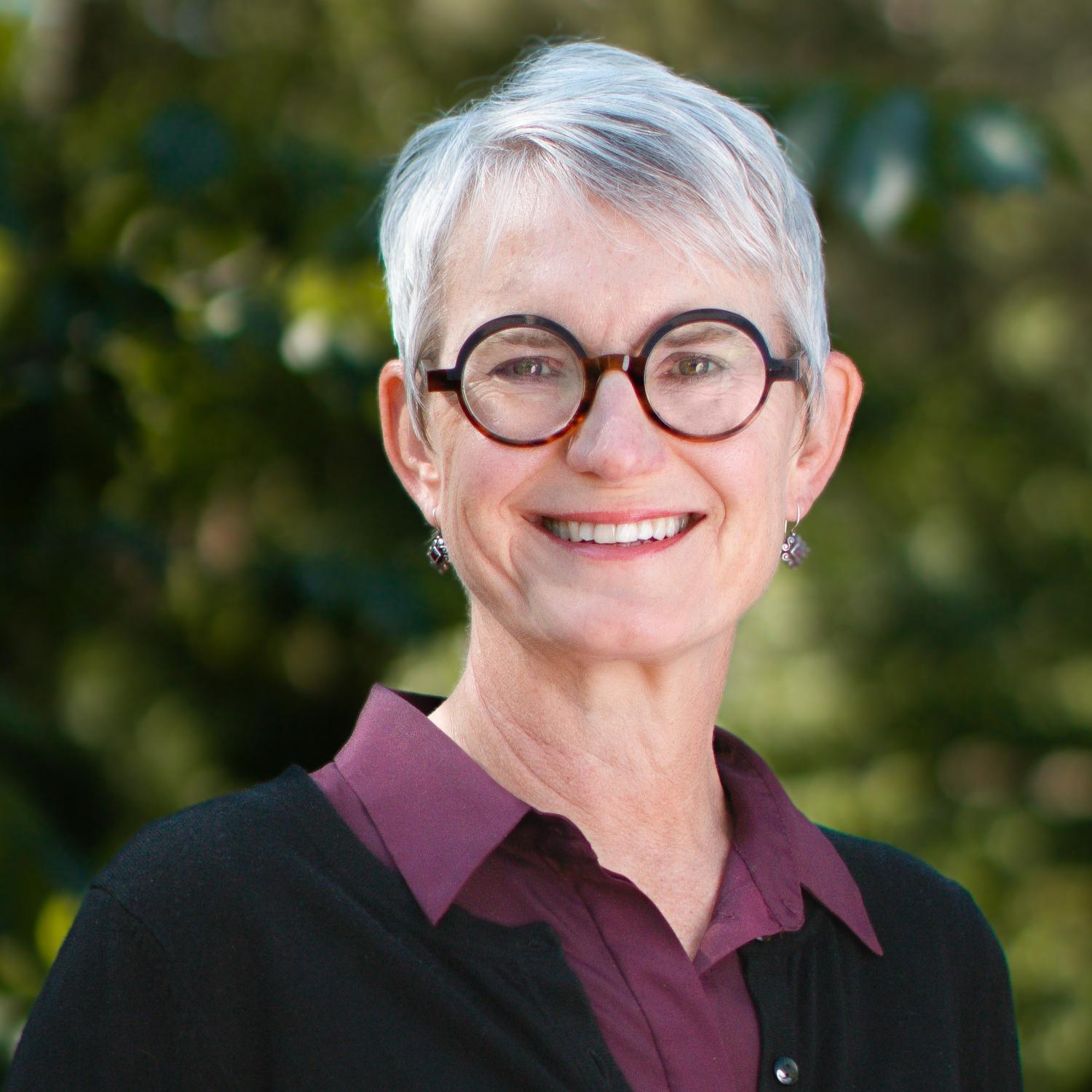 Portrait of Suzanne Classen.