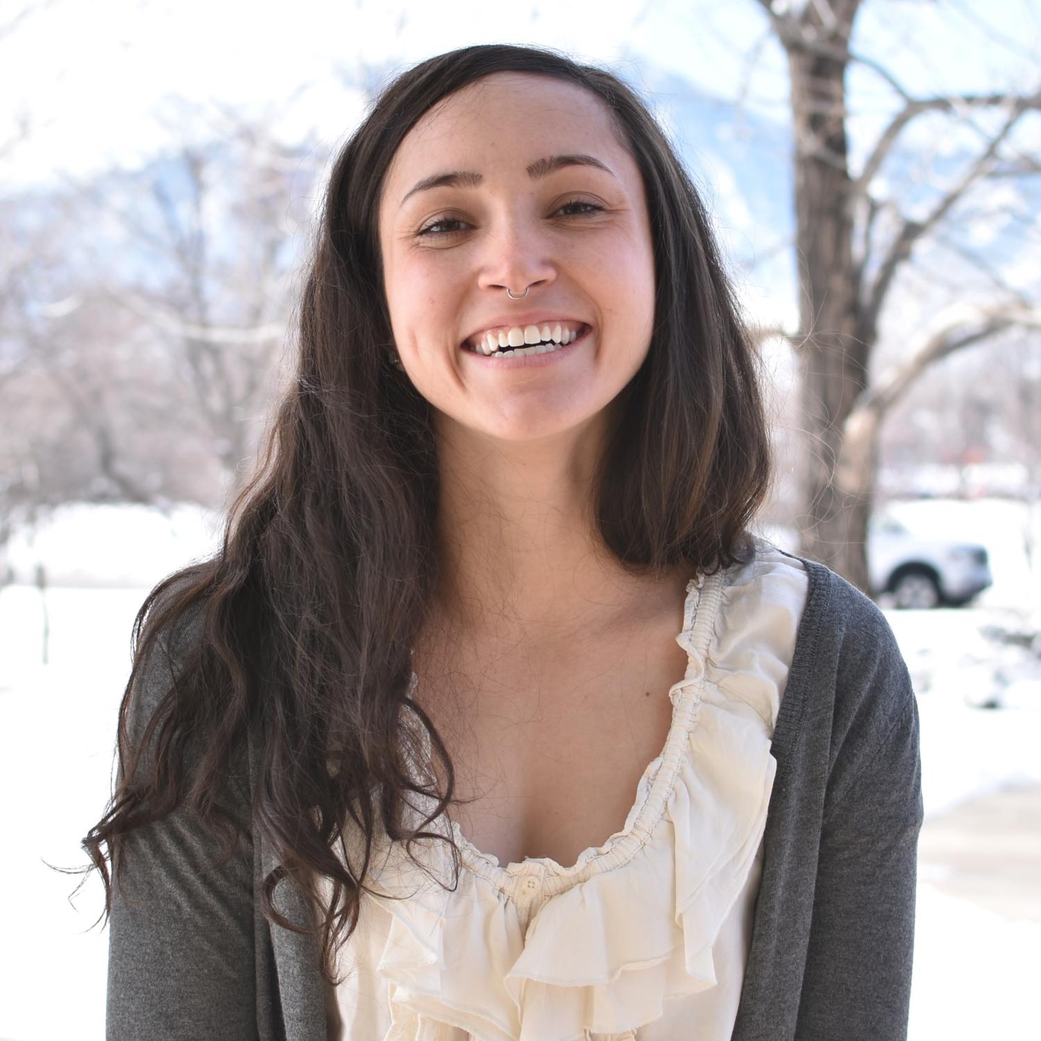 Portrait of Thia Munoz.